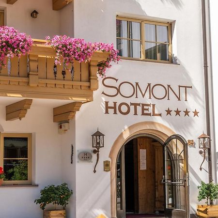 Hotel Somont セルヴァ・ディ・ヴァル・ガルデーナ エクステリア 写真