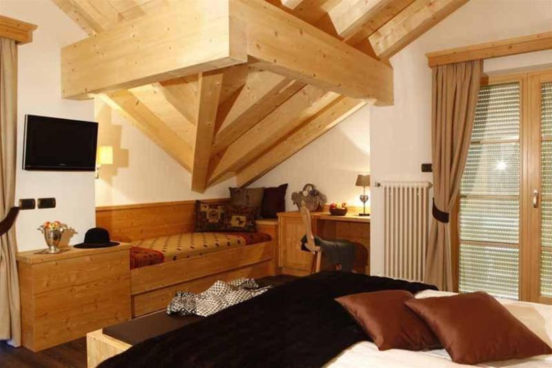 Hotel Somont セルヴァ・ディ・ヴァル・ガルデーナ エクステリア 写真